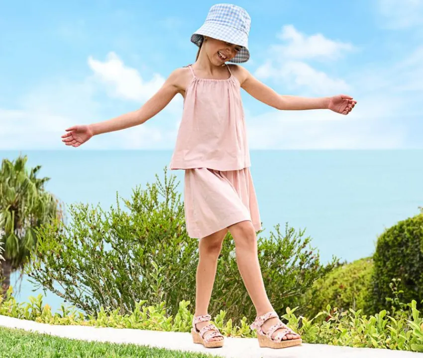 Girls' Little Kid & Big Kid Laughter Wedge Sandals|Blowfish Malibu Best