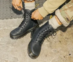 Dr. Martens Casual|Boots>Men's Combs Leather Combat Boots