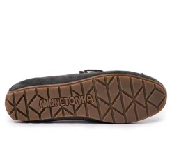 Minnetonka Casual><noscript><img width=