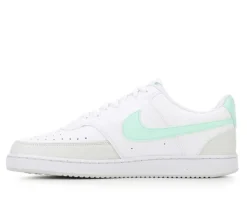 Nike Fashion & Lifestyle|Basketball & Court><noscript><img width=