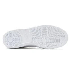 Nike Fashion & Lifestyle|Basketball & Court><noscript><img width=