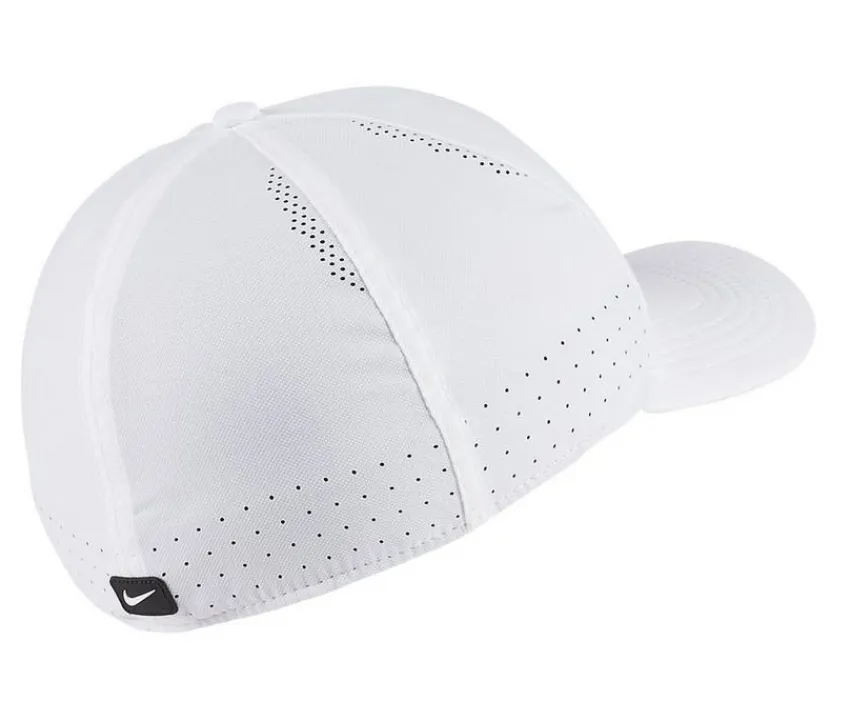 Nike Hats>Arobill Fitted Cap