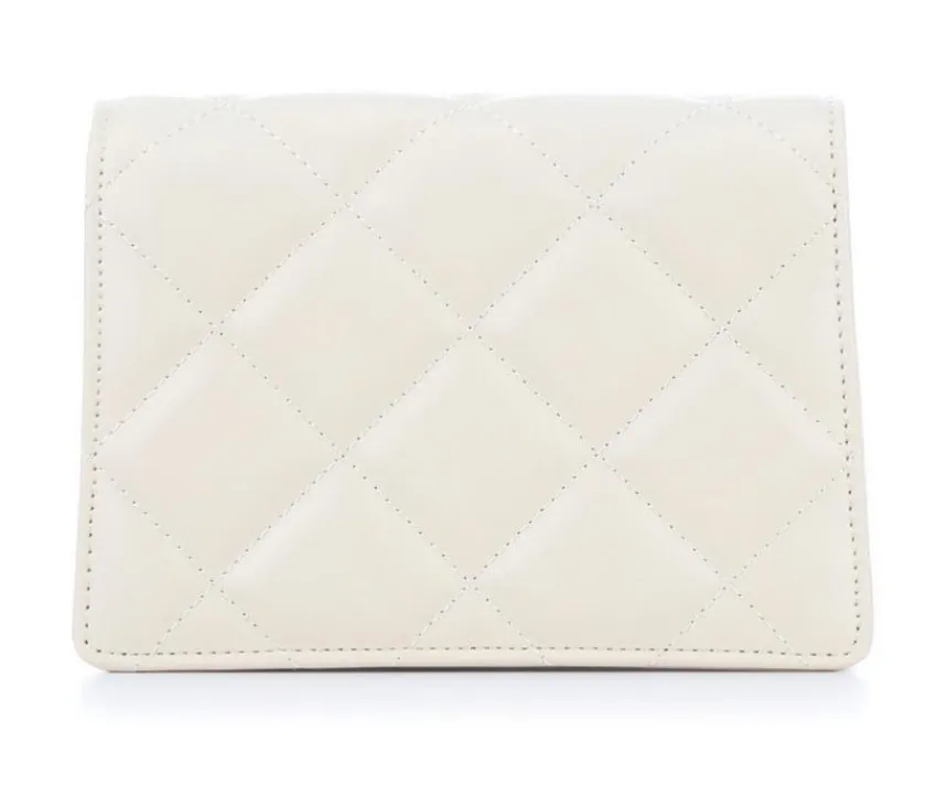 Quilt Metal Latch Crossbody Handbag|Olivia Miller Clearance