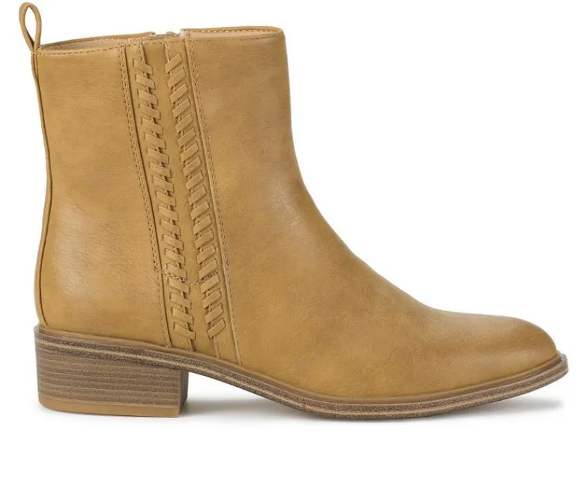 Baretraps Boots & Booties>Women's Avana Block Heel Booties