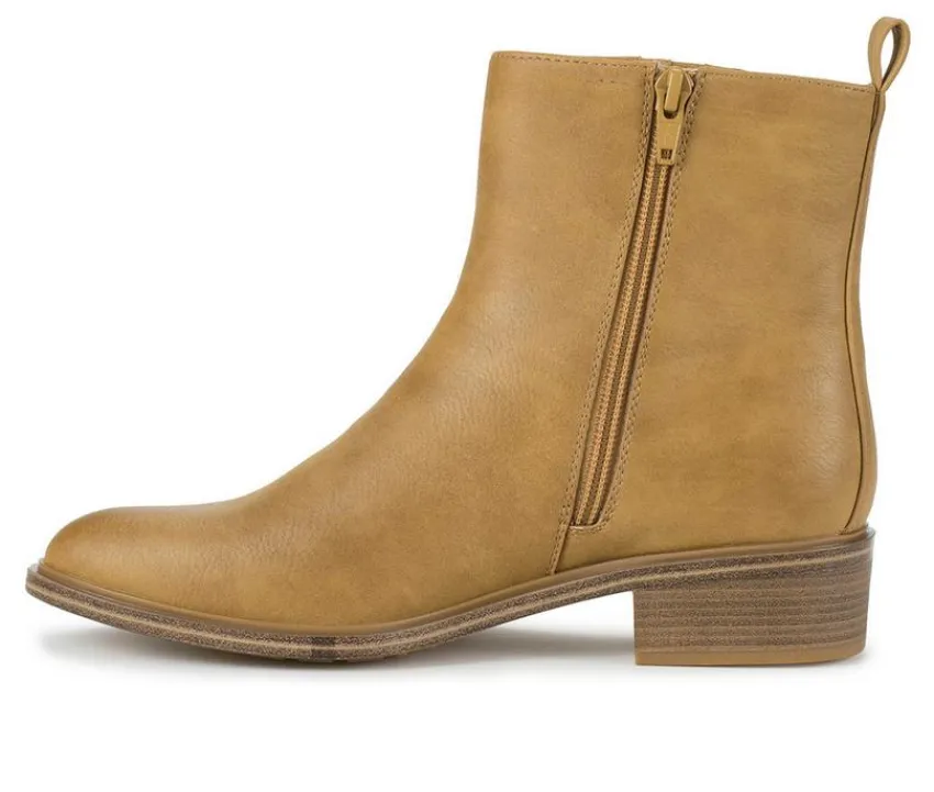 Baretraps Boots & Booties>Women's Avana Block Heel Booties