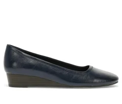 Women's Covette Casual Flats|Baretraps Outlet