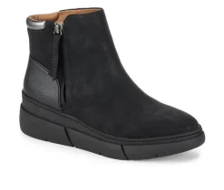 Women's Lakelyn Wedge Bootie Booties|Baretraps Sale