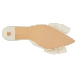Beach by Matisse Clogs & Mules><noscript><img width=