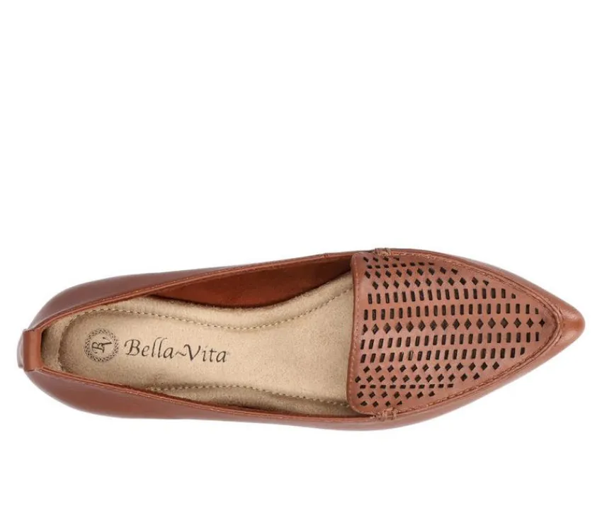 Women's Alessi Perf Flats|Bella Vita Outlet