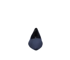 Bella Vita Flats><noscript><img width=