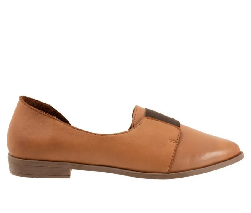 Women's Brenda D'Orsay Flats|Bueno Hot