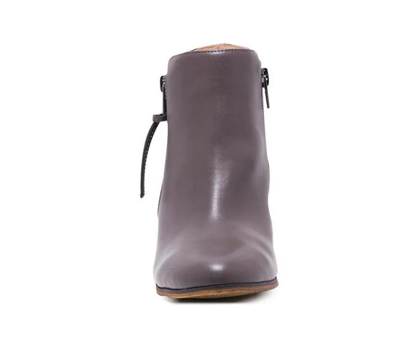 Chelsea Crew Dress|Pumps & Heels>Women's Logan Heeled Booties