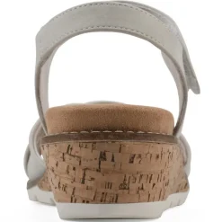 Cliffs by White Mountain Sandals><noscript><img width=