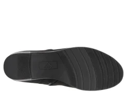 Cliffs by White Mountain Boots & Booties><noscript><img width=