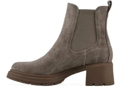 Cliffs by White Mountain Chelsea|Boots & Booties><noscript><img width=
