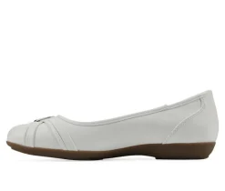 Women's Calming Flats|Cliffs by White Mountain Clearance