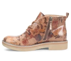 Comfortiva Lace Up><noscript><img width=