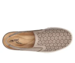 Easy Street Fashion & Lifestyle><noscript><img width=