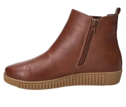 Women's Wyatt Booties|Easy Street Clearance