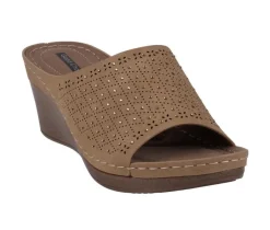GC Shoes Pumps & Heels>Women's Atlanta Wedges