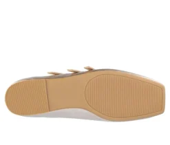 Journee Collection Flats><noscript><img width=