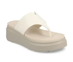 Women's Carah Platform Flip-Flops|Journee Collection Outlet