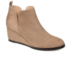 Journee Collection Dress>Women's Mylee Wedge Booties