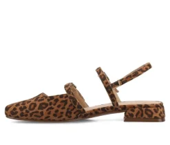 Journee Collection Flats><noscript><img width=