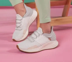 Women's Roav V1 Sneakers|New Balance Online