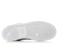 Nike Fashion & Lifestyle|Athletics & Sneakers><noscript><img width=