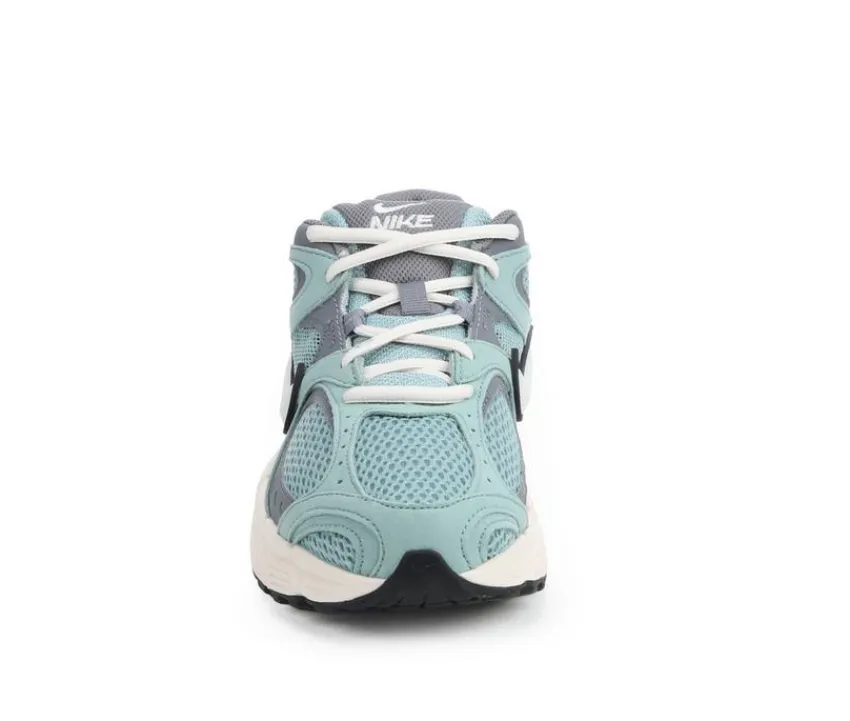 Nike Running|Fashion & Lifestyle>Women's V5 RNR Suede Sneakers