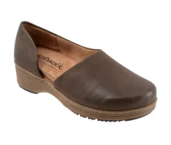 Softwalk Boat Shoes & Slip-Ons>Women's Addie Low Wedge Casual Shoes
