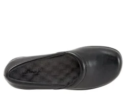 Women's Adora Flats|Softwalk Clearance
