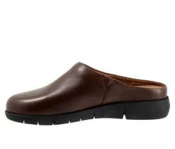 Softwalk Clogs & Mules><noscript><img width=