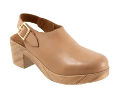 Women's Fairbanks Clogs|Softwalk Online