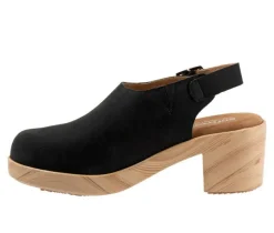 Softwalk Clogs & Mules><noscript><img width=