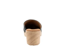 Softwalk Clogs & Mules><noscript><img width=