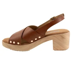 Softwalk Clogs & Mules><noscript><img width=