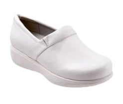 Softwalk Clogs & Mules>Women's Meredith Sport Clogs