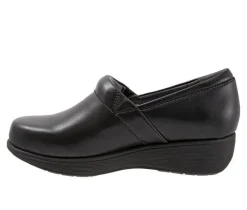 Women's Meredith Sport Clogs|Softwalk Sale