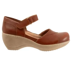 Softwalk Clogs & Mules>Women's Miri Heeled Clogs