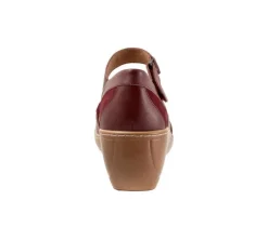 Softwalk Clogs & Mules><noscript><img width=