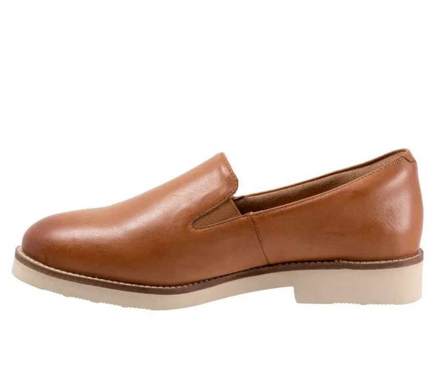 Softwalk Loafers & Oxfords>Women's Whistle II Heeled Loafers
