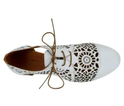 Women's Theone Oxfords|SPRING STEP Discount