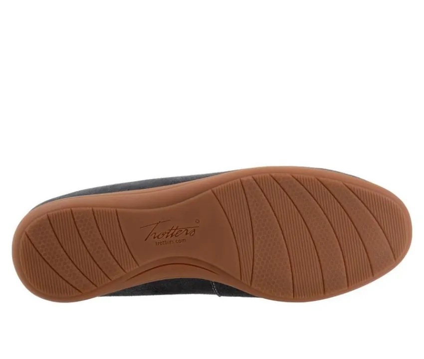 Trotters Loafers & Oxfords>Women's Dawson Moccasin Loafers