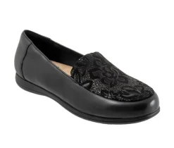 Trotters Loafers & Oxfords>Women's Deanna Loafers