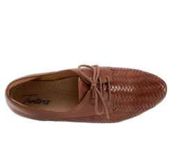 Trotters Loafers & Oxfords><noscript><img width=