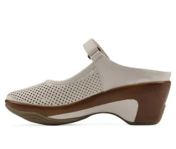 White Mountain Clogs & Mules><noscript><img width=